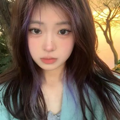 特维亚 高清封面